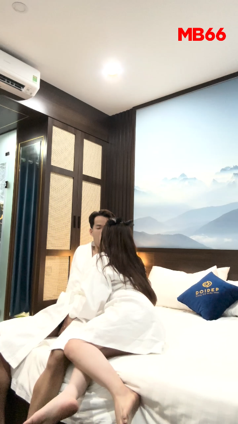 Video Bocor Sales MB66 Selingkuh Sama Mantan Pacar
